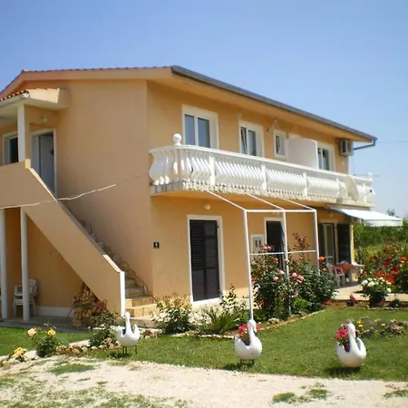 In Privlaka With Sea View, Balcony, Air Conditioning, W-lan 667-2 Apartment *