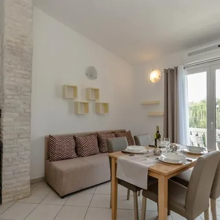 In Privlaka With Sea View, Balcony, Air Conditioning, W-lan 667-2 Apartment