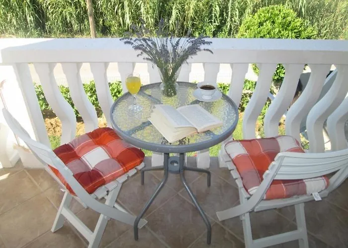 In With Sea View, Balcony, Air Conditioning, W-lan 667-2 *